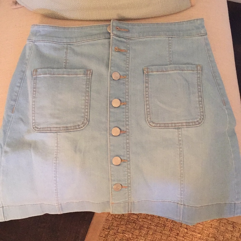 Loft jean skirt - like new